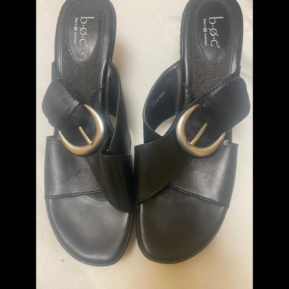 Unlisted Buckle Black Sandal